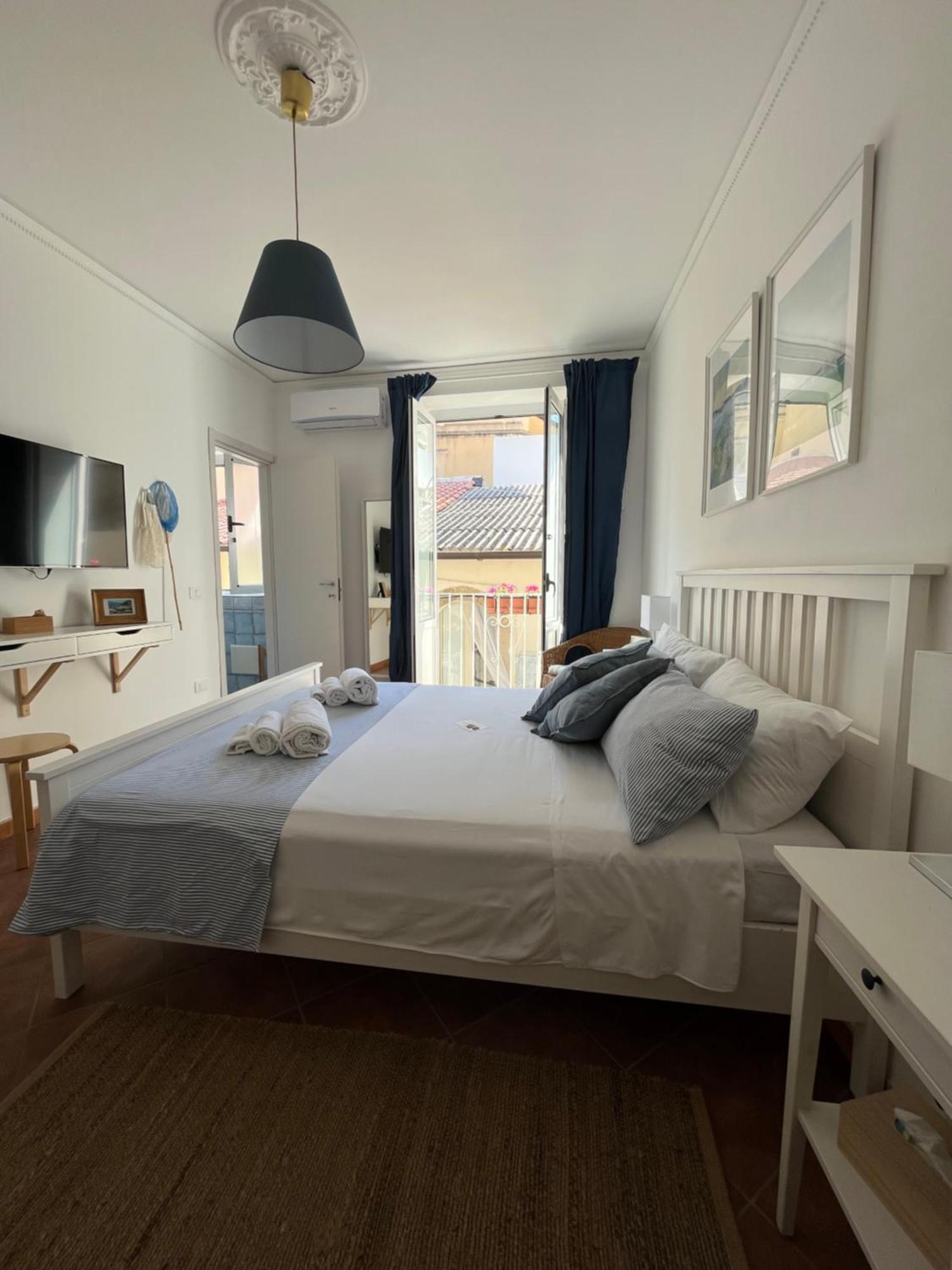 Pizzo Central House Стая снимка