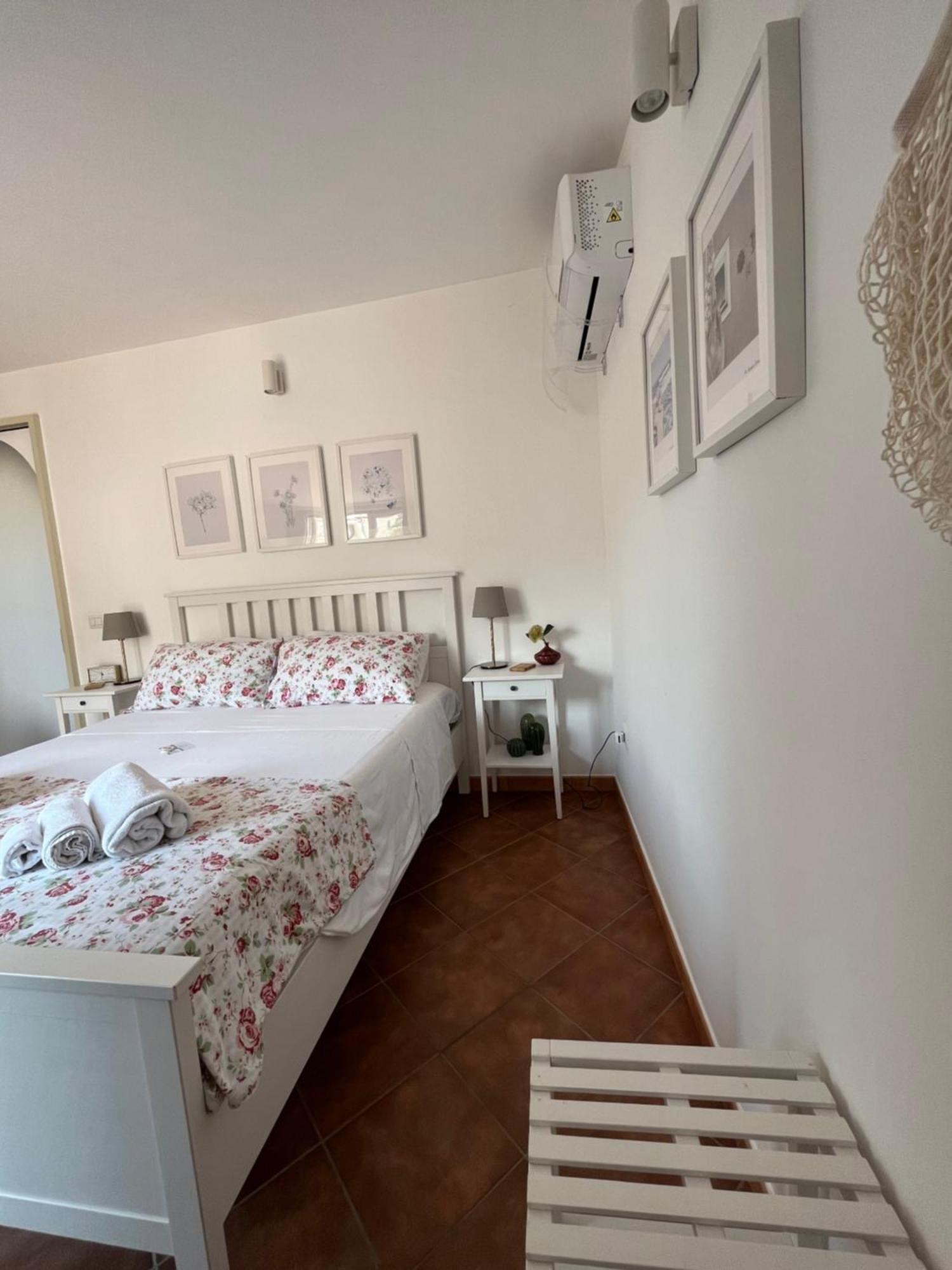 Pizzo Central House Стая снимка