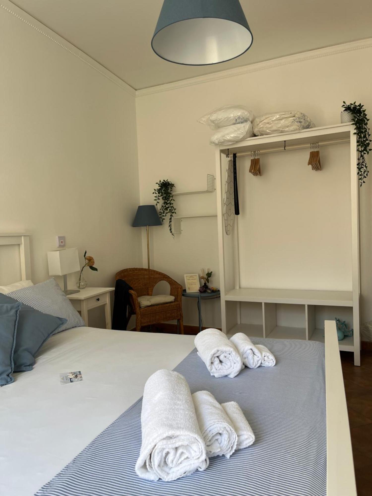 Pizzo Central House Стая снимка